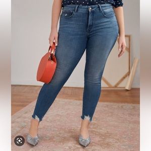 NWT Warp + Weft Skinny Jeans Size 22W